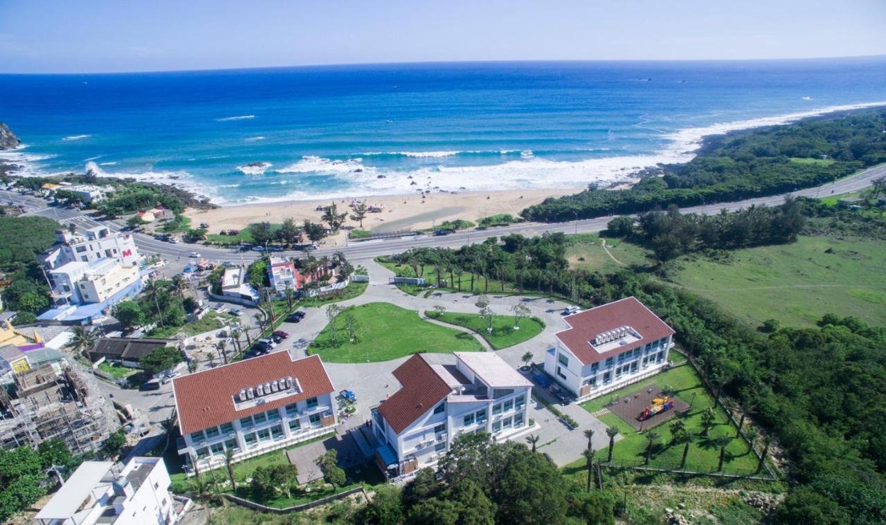 墾丁椰林 海灘文旅 Hotel Cape Eluanbi Exterior photo