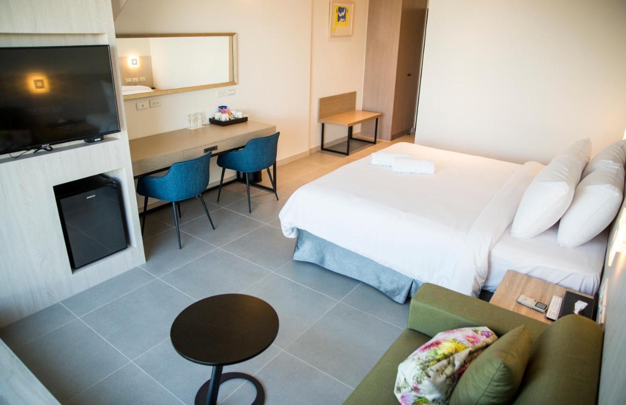 墾丁椰林 海灘文旅 Hotel Cape Eluanbi Exterior photo